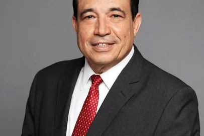 Abicom<!-- NICAID(15360824) -->