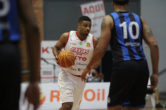 Matheus Magnani / Caxias Basquete,Divulgação Matheus Magnani / Caxias Basquete,Divulgação