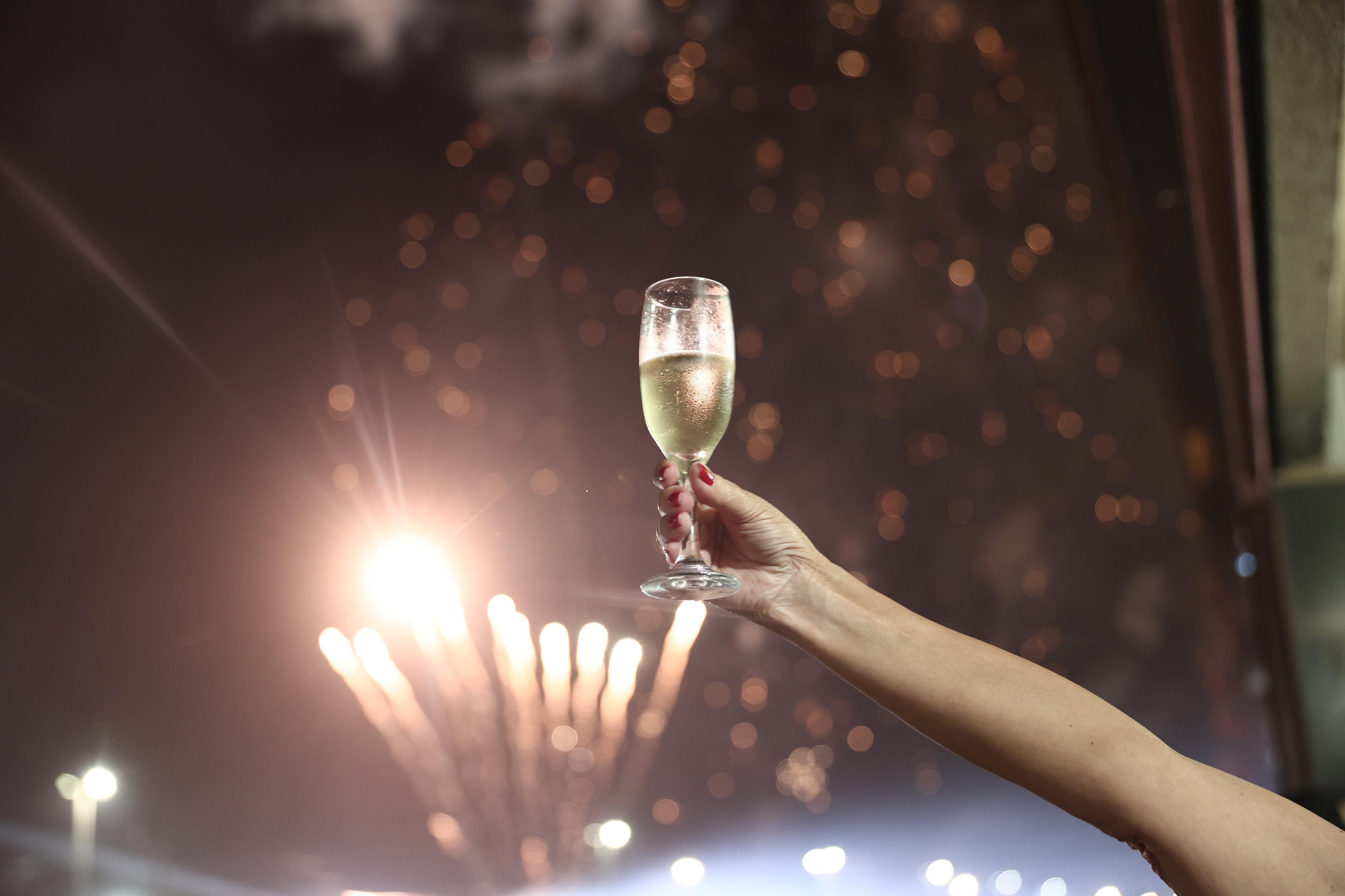 Vai chover na virada? Confira a previs&atilde;o do tempo para o &uacute;ltimo dia do ano no RS