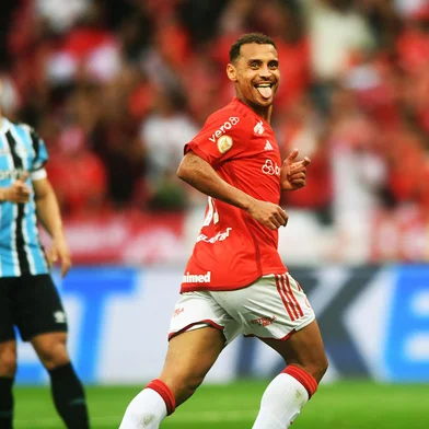 PORTO ALEGRE, RS, BRASIL, 08/10/2023-Gre-Nal 440 no estadio Beira-Rio. Foto: Ivan Pacheco / Agencia RBS<!-- NICAID(15563408) -->