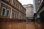 Enchentes tomam conta de Porto Alegre - Foto: Duda Fortes/Agência RBS<!-- NICAID(15753703) -->