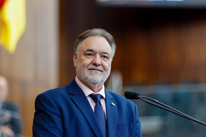 A coluna inicia nesta terça-feira (13) uma série de entrevistas com todos os deputados federais e estaduais da Serra para um balanço de 2025 e uma projeção para 2026. Começamos com o deputado estadual Carlos Búrigo (MDB). <!-- NICAID(16202658) -->