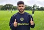 Fã de Villasanti, camisa roubada e vizinho de adversário do Inter: conheça o volante paraguaio do Ypiranga