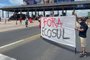 Protesto por alta na tarifa de pedágio na BR-392, entre Pelotas e Rio Grande.<!-- NICAID(15648635) -->