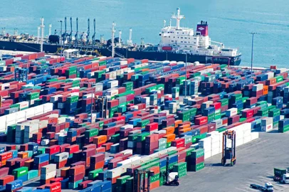 Exportações de carne de frango crescem 13% no primeiro bimestre<!-- NICAID(15038113) -->