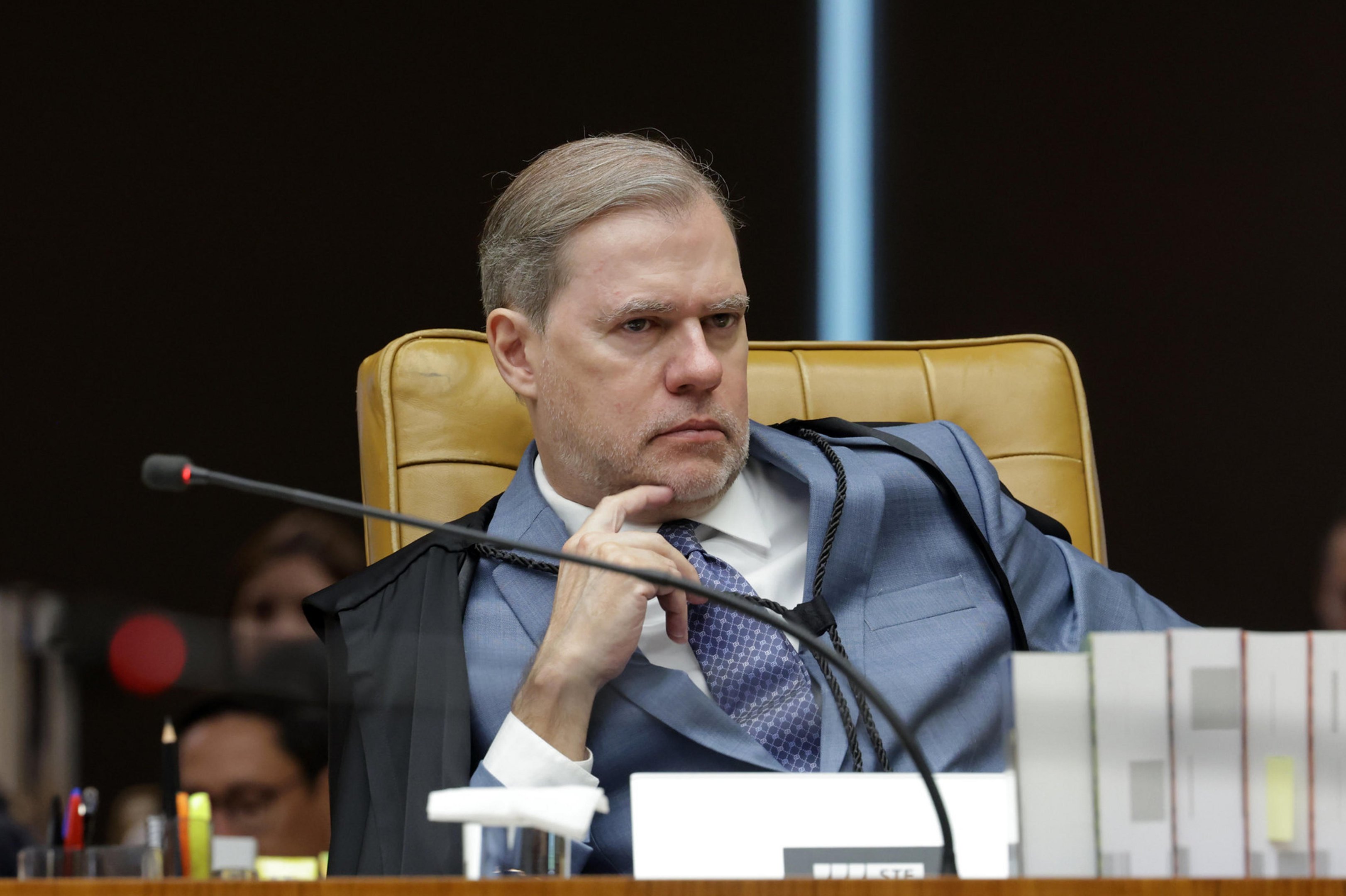 Toffoli determina que Pol&iacute;cia Federal envie ao STF todos os dados dos celulares apreendidos no caso Master