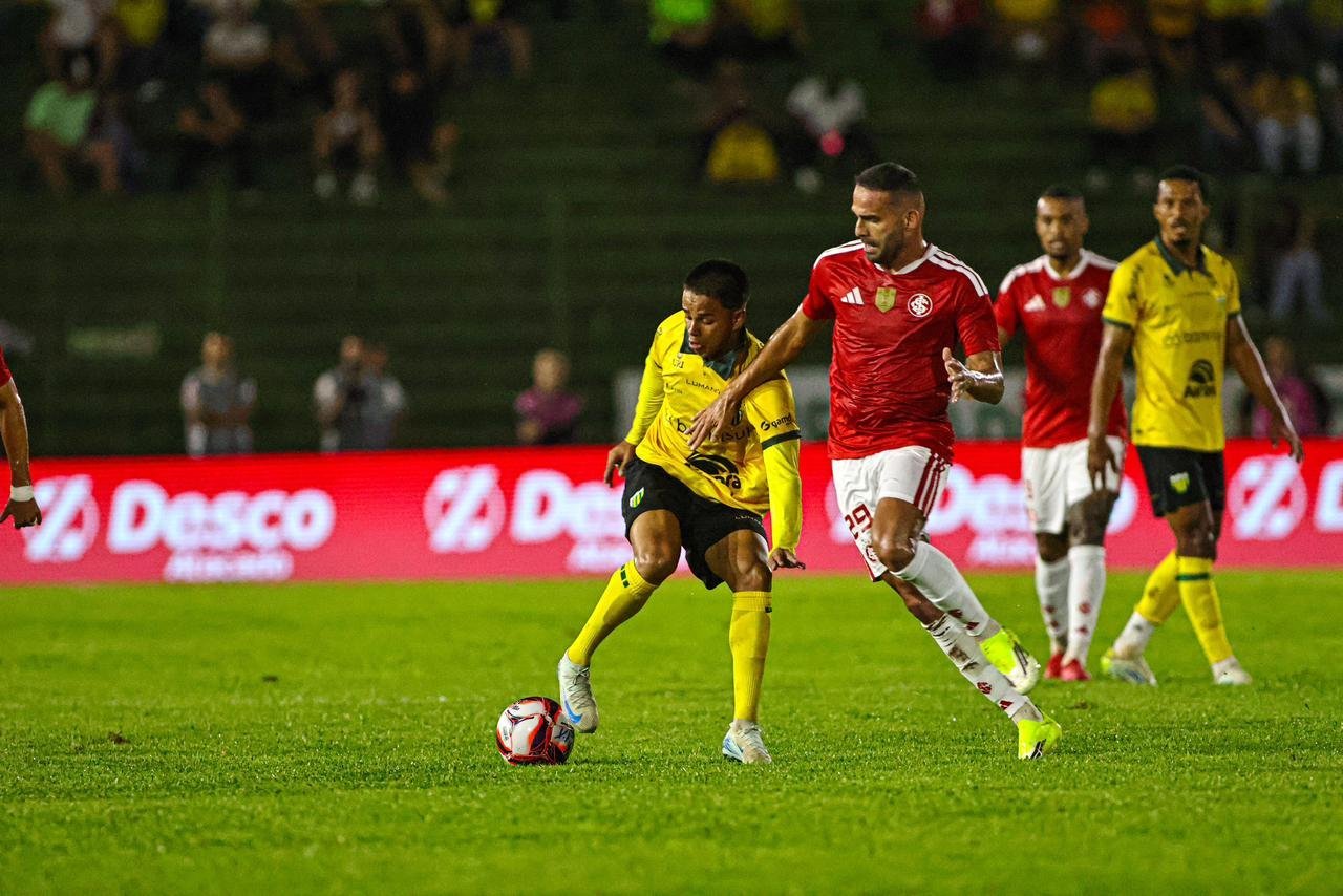 T&eacute;cnico do Ypiranga detalha estrat&eacute;gia para tentar reverter o placar contra o Inter