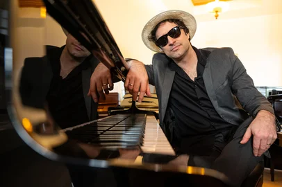 Músico Luciano Leães<!-- NICAID(15921051) -->