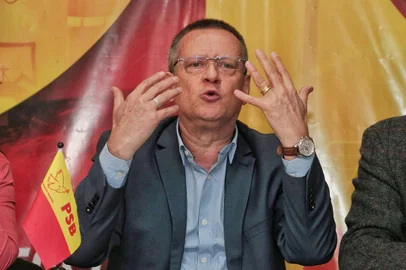 Daniela Barcellos / Divulgação Porto Alegre, RS, Brasil, 01/08/2022 - *EM BAIXA* Beto Albuquerque (PSB) desiste de candidatuta ao governo do RS - Foto: Daniela Barcellos/Divulgação<!-- NICAID(15163613) -->