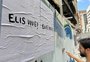 A história por trás dos cartazes de "Elis vive!" espalhados por Porto Alegre