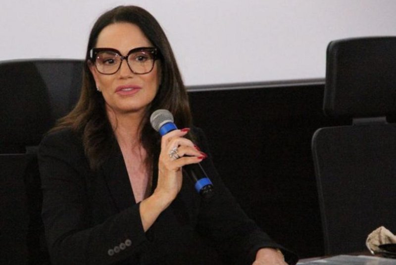 Luiza Brunet faz acordo para pagar dívida de mais de R$ 600 mil no cartão de crédito<!-- NICAID(15597390) -->