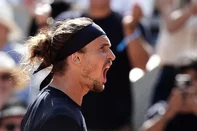 Germany's Alexander Zverev reacts as he wins the third set during his mens final singles match against Italy's Flavio Cobolli on day 15 of the French Open tennis tournament on Court Philippe-Chatrier at the Roland-Garros Complex in Paris on June 7, 2026. (Photo by Dimitar DILKOFF / AFP)Editoria: SPOLocal: ParisIndexador: DIMITAR DILKOFFSecao: tennisFonte: AFPFotógrafo: STF<!-- NICAID(16301177) -->