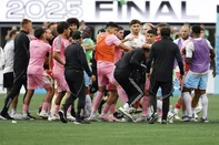 Seattle Sounders v Inter Miami CF - Leagues Cup FinalSEATTLE, WASHINGTON - AUGUST 31: Players of Seattle Sounders FC and Inter Miami CF fight after the Leagues Cup Final match between Seattle Sounders and Inter Miami CF at Lumen Field on August 31, 2025 in Seattle, Washington.   Alika Jenner/Getty Images/AFP (Photo by Alika Jenner / GETTY IMAGES NORTH AMERICA / Getty Images via AFP)Editoria: SPOLocal: SeattleIndexador: ALIKA JENNERSecao: soccerFonte: GETTY IMAGES NORTH AMERICAFotógrafo: CONTRIBUTOR<!-- NICAID(16114173) -->