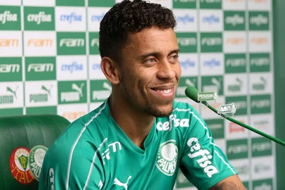 Entrevista coletiva do lateral Marcos Rocha (03/05/2019)<!-- NICAID(16102263) -->