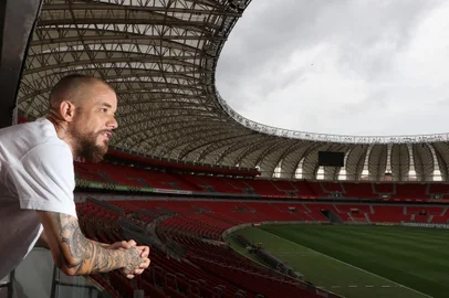 ***FOTOS EMBARGADAS ATÉ 19/12/2020***Retratos de Andrés D'Alessandro, meio-campista que se despede do Internacional ao término da temporada 2020<!-- NICAID(14671024) -->