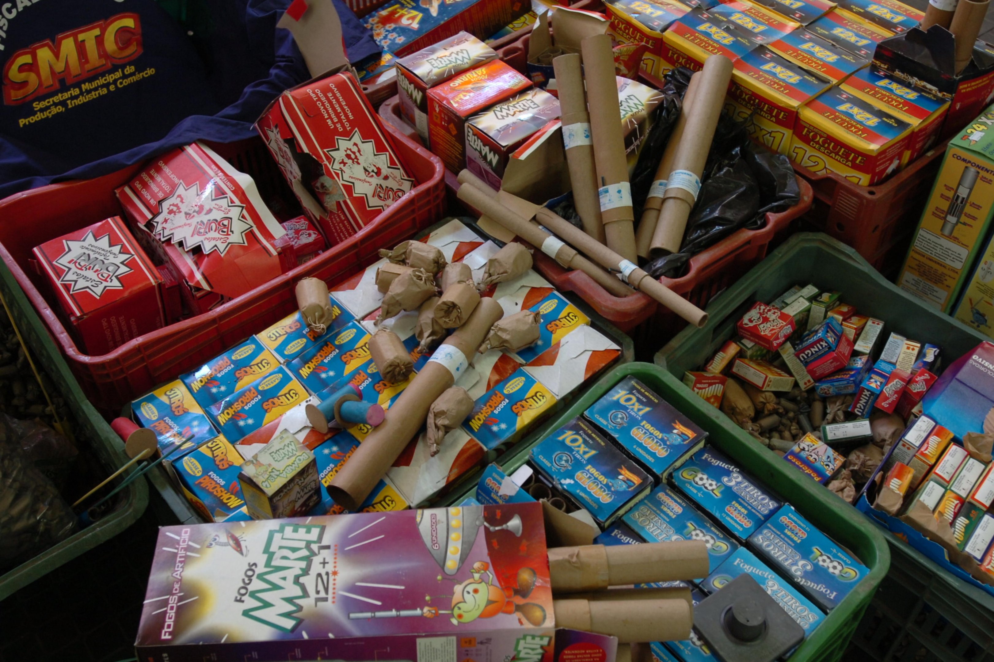 Acidentes com fogos de artif&iacute;cio, queimaduras com l&iacute;quidos e traumas oculares na virada do ano; saiba o que fazer