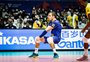 De olho no Mundial, líbero da seleção brasileira de vôlei usa palmilhas especiais para aliviar dores lombares