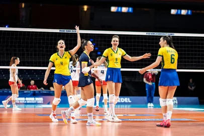 Brasil x Espanha, vôeli feminino, Universíade