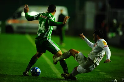 CAXIAS DO SUL, RS, BRASIL, 11/06/2023. Juventude x Tombense, jogo válido pela 12ª rodada da série A do Campeonato Brasileiro e realizado no estádio Alfredo Jaconi. (Porthus Junior/Agência RBS)<!-- NICAID(15453382) -->