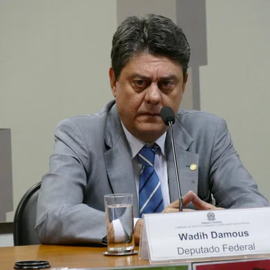 ComissÃ£o de Direitos Humanos e LegislaÃ§Ã£o Participativa (CDH) realiza audiÃªncia pÃºblica interativa para debater sobre: "Democracia e Direitos Humanos". Ã mesa, deputado Wadih Damous (PT-RJ).Foto: Roque de SÃ¡/AgÃªncia Senado<!-- NICAID(15315779) -->