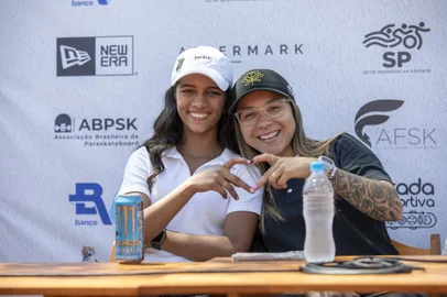 Rayssa Leal, Pâmela Rosa, skate