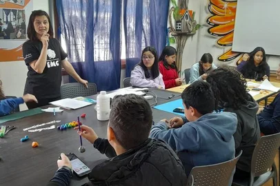 A Fundação Marcopolo está lançando a Escola Marcopolo de Criatividade. O projeto já está em funcionamento e será apresentado a pais, diretores da empresa e jornalistas na próxima semana<!-- NICAID(15274737) -->