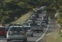 Trânsito de retorno do Litoral Norte apresenta lentidão e pontos de congestionamento neste domingo