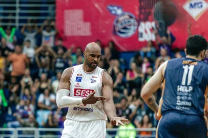 Lucas Mariano, Sesi Franca Basquete