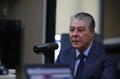 18.09.2023 - PORTO ALEGRE, RS, BRASIL - RÁDIO GAÚCHA - Presidente do Banrisul Fernando Lemos no Gaúcha Atualidade. FOTO: LAURO ALVES, AGÊNCIA RBS<!-- NICAID(15543513) -->