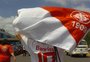 Por que o Inter tem o uniforme vermelho e branco