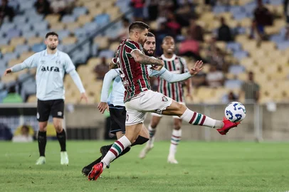 Rio de Janeiro, Brasil - 02/08/2025 - MaracanÃ£ -   Fluminense enfrenta o GrÃªmio esta noite no MaracanÃ£ pela 18Âª rodada do Campeonato Brasileiro 2025.FOTO: LUCAS MERÇON / FLUMINENSE F.C..IMPORTANTE: Imagem destinada a uso institucional e divulgaÃ§Ã£o, seuuso comercial estÃ¡ vetado incondicionalmente por seu autor e oFluminense Football Club.Ã obrigatÃ³rio mencionar o nome do autor ouusar a imagem..IMPORTANT: Image intended for institutional use and distribution.Commercial use is prohibited unconditionally by its author andFluminense Football Club. It is mandatory to mention the name of theauthor or use the image..IMPORTANTE: ImÃ¡gen para uso solamente institucional y distribuiciÃ³n. Eluso comercial es prohibido por su autor y por el Fluminense FootballClub. Ãs mandatÃ³rio mencionar el nombre del autor ao usar el imÃ¡gen.Indexador: Lucas MerÃ§on<!-- NICAID(16093266) -->