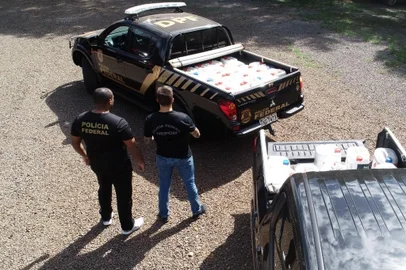 Polícia Federal apreende 780 litros de agrotóxicos em São Borja<!-- NICAID(15388017) -->