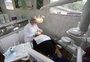 Mais de 70% da população vulnerável em quatro cidades da Região Sul não sabe escovar os dentes, mostra pesquisa