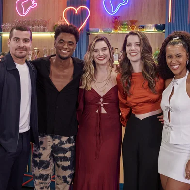 irmãos, família é tudo<!-- NICAID(15821506) -->