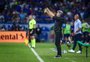 Renato destaca esforço de Suárez em vitória do Grêmio: "Entrou no sacrifício"