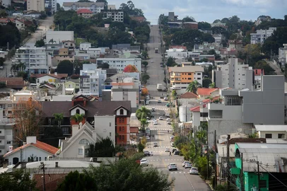 FLORES DA CUNHA, RS, BRASIL, 29/05/2024. A reportagem foi até Flores da Cunha, para matéria sobre o centenário do município. (Bruno Todeschini/Agência RBS)Indexador: BTK<!-- NICAID(15776483) -->