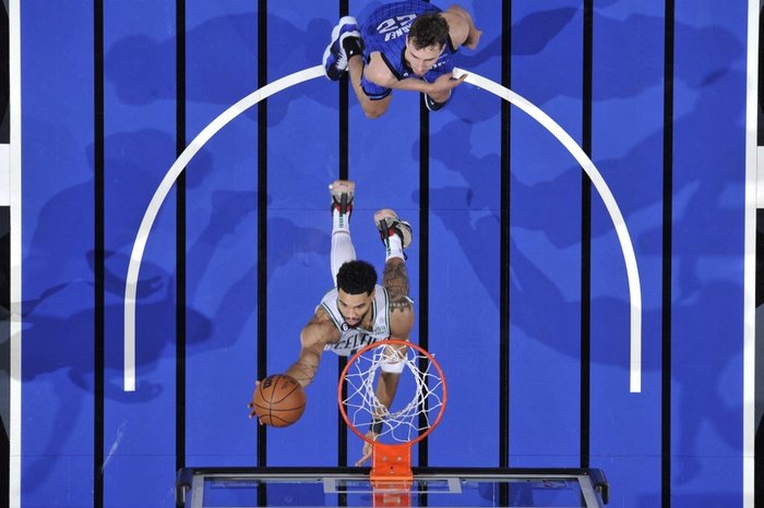 FERNANDO MEDINA / NBAE / GETTY IMAGES / GETTY IMAGES VIA AFP FERNANDO MEDINA / NBAE / GETTY IMAGES / GETTY IMAGES VIA AFP
