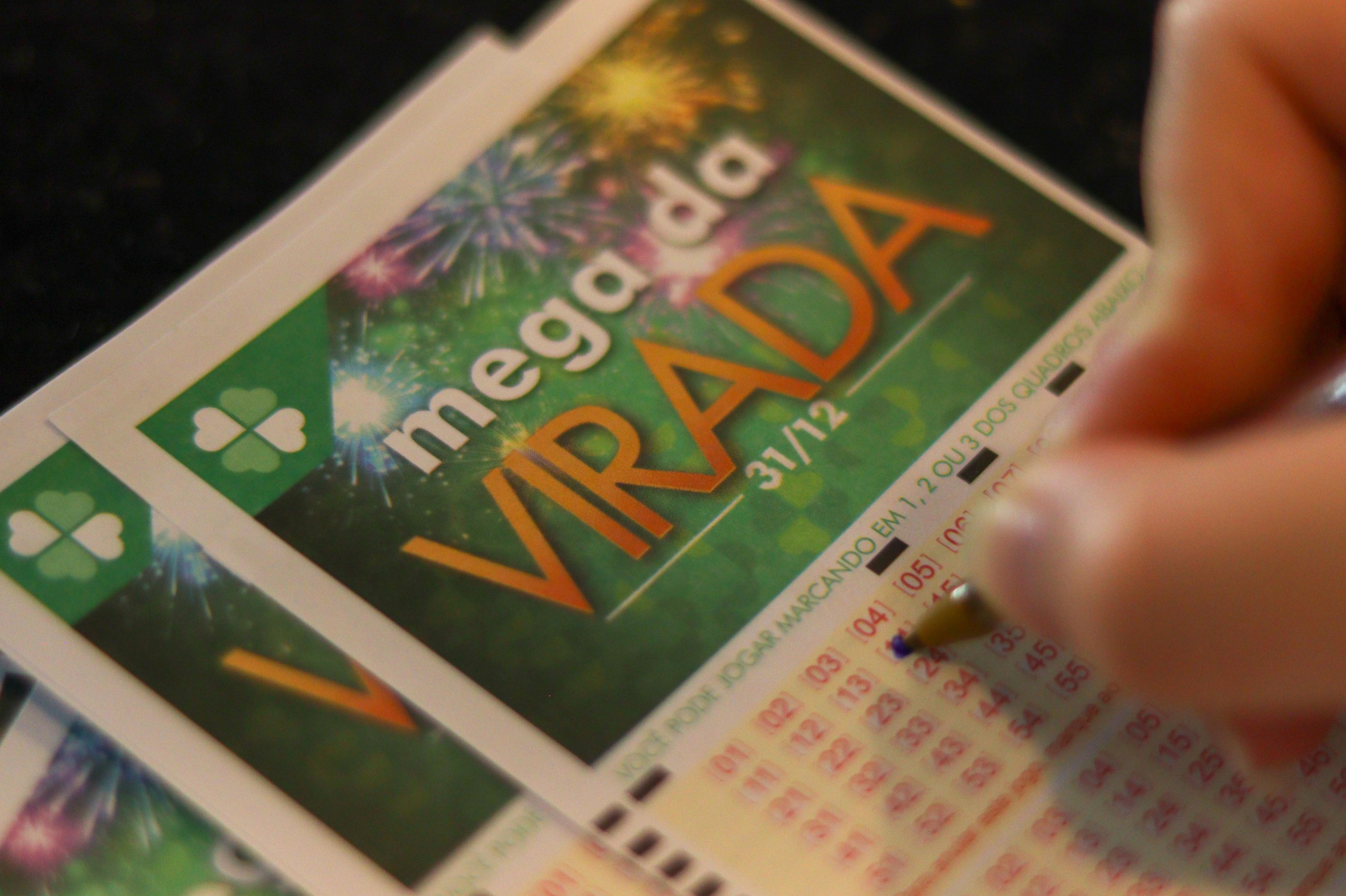 Acompanhe ao vivo o sorteio da Mega da Virada