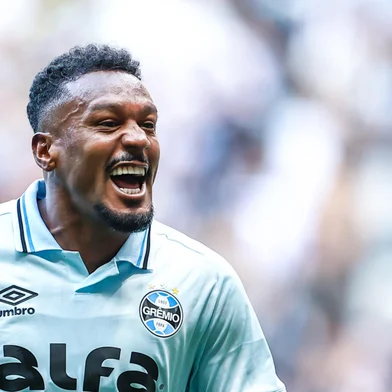 Gremio x Atletico-MGBELO HORIZONTE, MG, BRASIL, 17-08-2025: Atlético-MG vs Grêmio, na Arena MRV, pelo Campeonato Brasileiro Série A 2025. Foto: Lucas Uebel/Grêmio FBPA/DivulgaçãoEditoria: SPOLocal: Belo HorizonteIndexador: Lucas UebelSecao: futebolFonte: Gremio.netFotógrafo: Gremio x Atletico-MG<!-- NICAID(16103631) -->