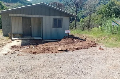 Primeira casa é entregue para indígenas kaingangs, em Forqueta <!-- NICAID(16026994) -->