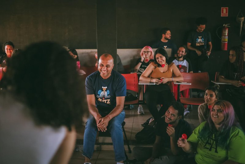 O projeto Blitz da Alegria, que promove a arte da palhaçaria em instituições de acolhimento humano em diversas cidades do país, chegou em Porto Alegre e está com inscrições abertas para a oficina de capacitação artística.Indexador: Rafael Ferraz<!-- NICAID(15503493) -->