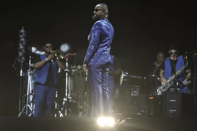 ATLÂNTIDA, RS, BRASIL - 2025.01.31 - Show de Alexandre Pires, na primeira noite do Planeta Atlântida 2025. (Foto: André Ávila/ Agência RBS)<!-- NICAID(15966722) -->