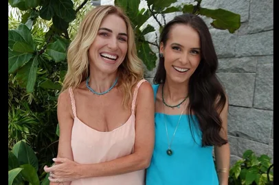 Bárbara Russowsky e Julia Tellechea<!-- NICAID(16208268) -->