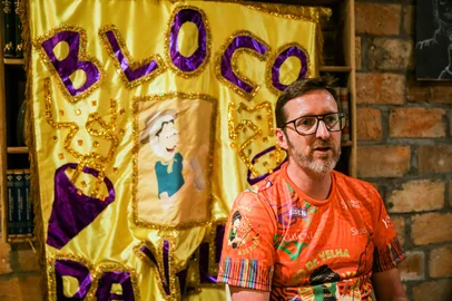 CAXIAS DO SUL, RS, BRASIL, 21/01/2026. Tradicional Bloco da Velha anuncia que não sairá neste ano, em Caxias do Sul. Na foto, Guilherme Martinato (Neimar De Cesero/Agência RBS)Indexador: Neimar De Cesero<!-- NICAID(16208378) -->