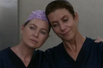Reencontro de Meredith e Addison na 18ª temporada de Greys Anatomy<!-- NICAID(14916032) -->