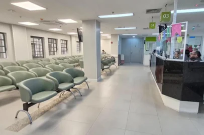 Unidade da Unimed Porto Alegre no Shopping Total<!-- NICAID(16318209) -->