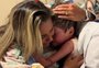 VÍDEO: mãe e filho protagonizam reencontro emocionante após menino passar 16 dias em coma