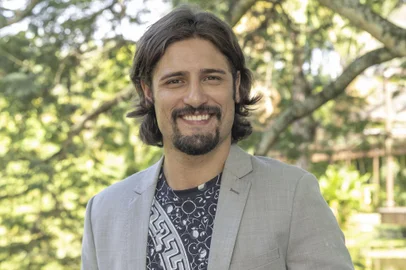 Natercinho (Daniel Rocha)<!-- NICAID(15628550) -->