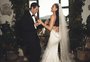 Dua Lipa e Callum Turner se casam: veja todos os looks do casamento com Versace, Schiaparelli, Bottega Veneta, Louis Vuitton e Chanel