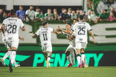Bernard, futebol, Atlético-MG